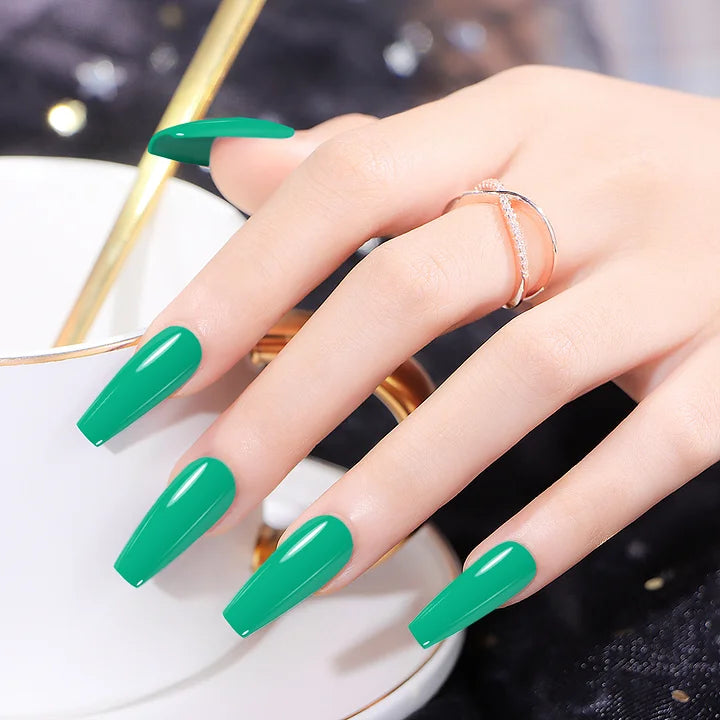 Beautilux Vernis Gel Semi-Permanent AC-22 – L’Intensité du Vert Émeraude